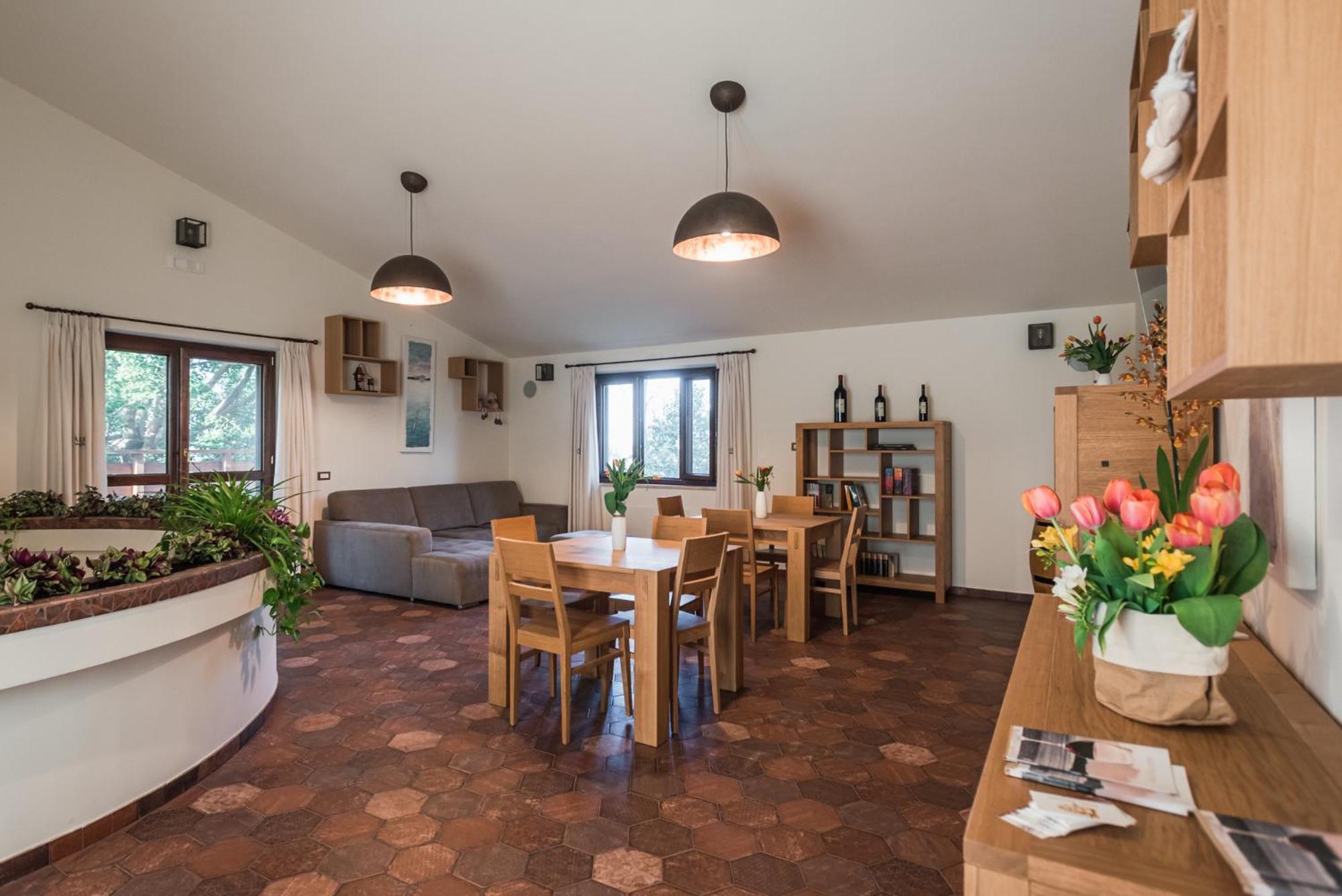 Seguire Le Botti - Agriturismo Cantina Sant'Andrea Borgo Vodice Εξωτερικό φωτογραφία